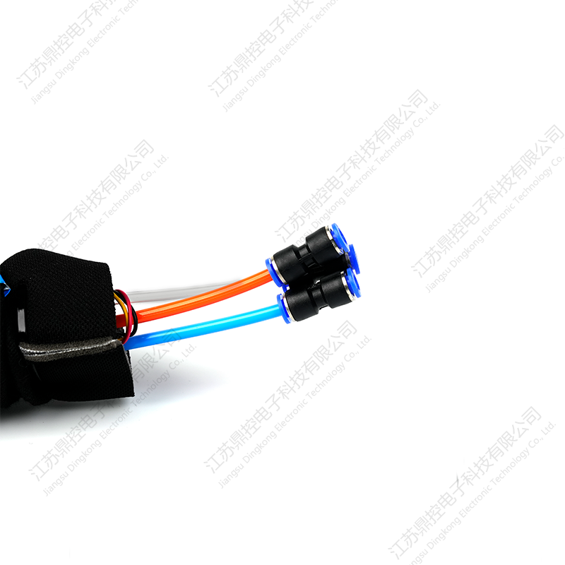 Fyzický tlačidlový spínač DKW-20 (funkcie je možné prispôsobiť)